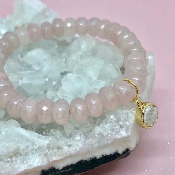 🎉5XHP🎉 White Druzy-Pink Mystic Jade Bracelet - Picture 1 of 2